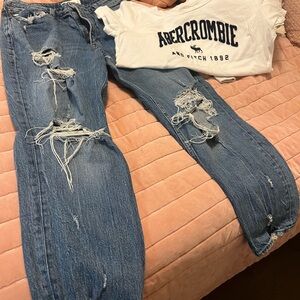 Abercrombie and Fitch love jeans size 31 and brand new T-shirt size large